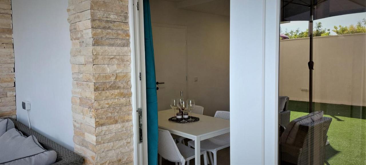 Vip Deluxe Apartment Arian Novalja Exterior foto