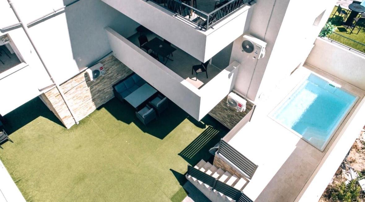 Vip Deluxe Apartment Arian Novalja Exterior foto